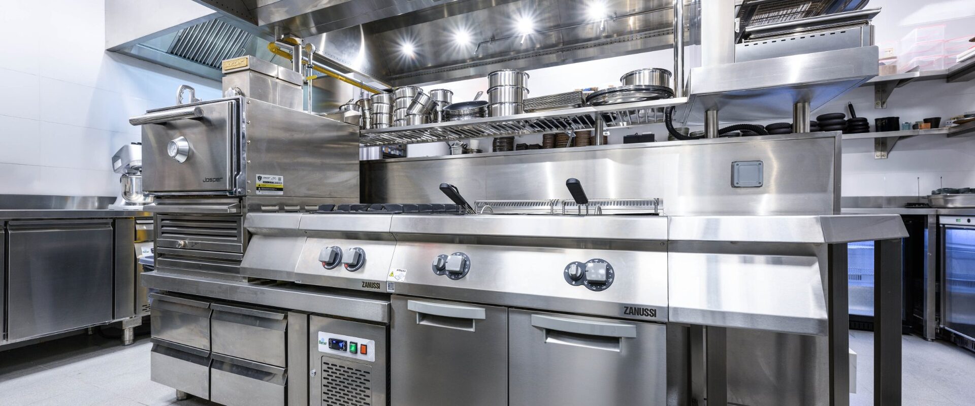 Commercial Kitchen Fit-Out Dubai | Design & Build | Cleresdyne